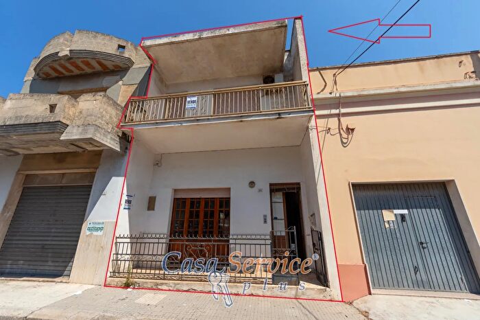 Casa monolocale in vendita in Piazza Beltrano, Racale