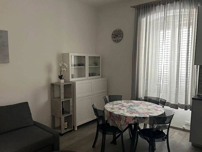 Appartamento bilocale in affitto in Via dei Montecchi, San Giacomo, Trieste