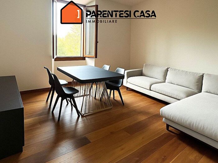 Appartamento trilocale in affitto in Via degli Stefani, Galluzzo, Firenze