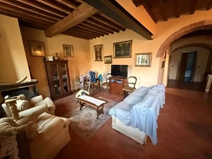 Casa con 10 locali in vendita in San Giuliano Terme