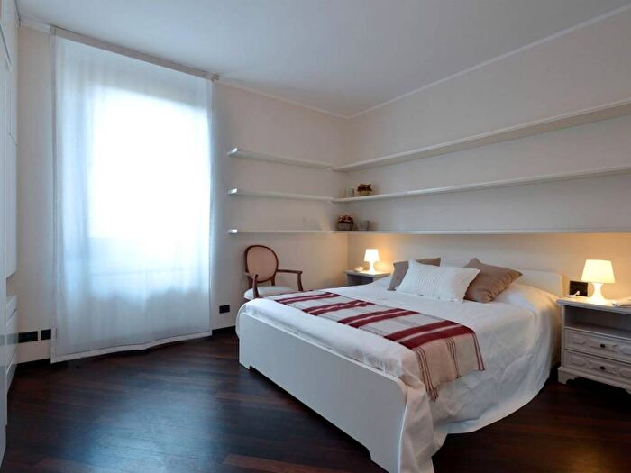Appartamento bilocale in affitto in Via Terraggio, Sant'Ambrogio, Milano