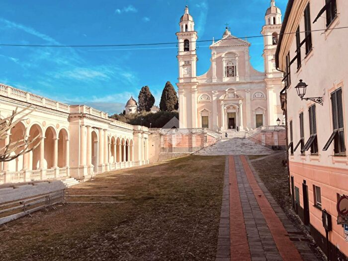 Appartamento bilocale in vendita in Via Dante Alighieri, Lavagna