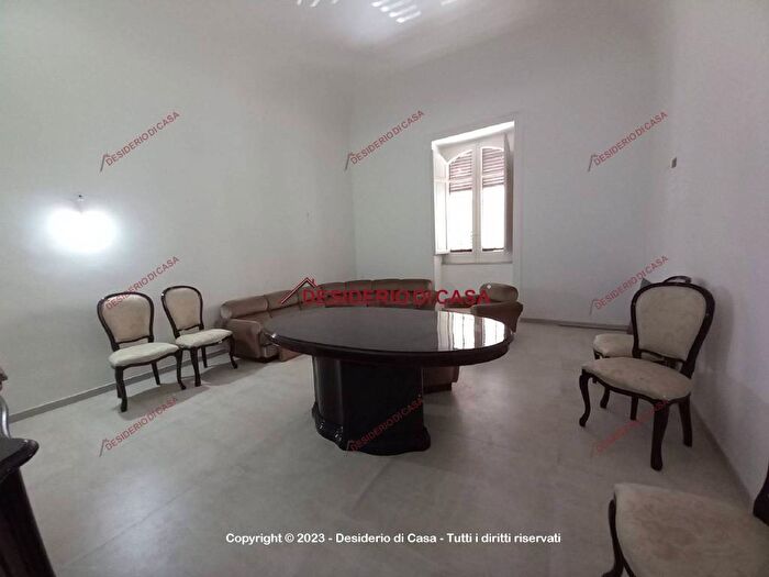 Appartamento bilocale in affitto in Via Villaermosa, Politeama Ruggiero Settimo, Palermo