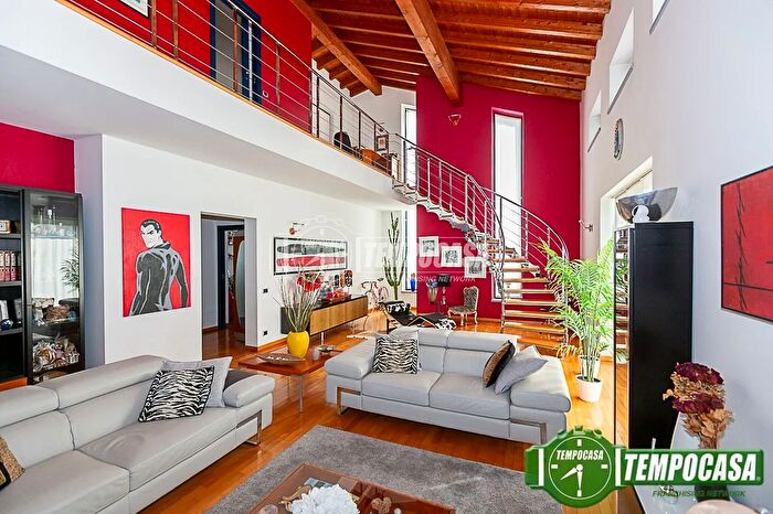 Casa con 5 locali in vendita in Via Giosuè Carducci, Campagnola Cremasca