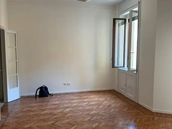 Appartamento trilocale in affitto in Largo Settimio Severo, Milano