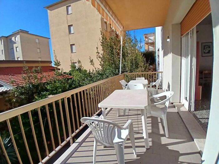 Appartamento con 5 locali in affitto in Via Della Principessa, Centro, San Vincenzo