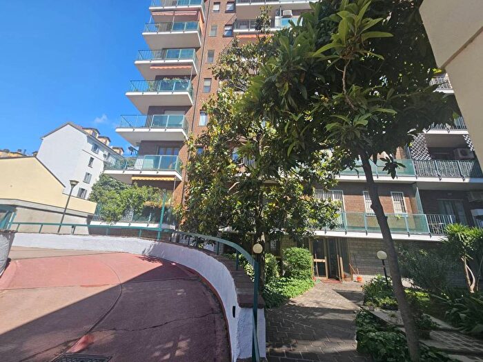 Appartamento bilocale in affitto in Via Gentilino, Corso San Gottardo, Milano