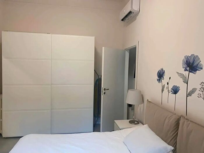 Appartamento monolocale in affitto in Via Innocenzo Isimbardi, Milano