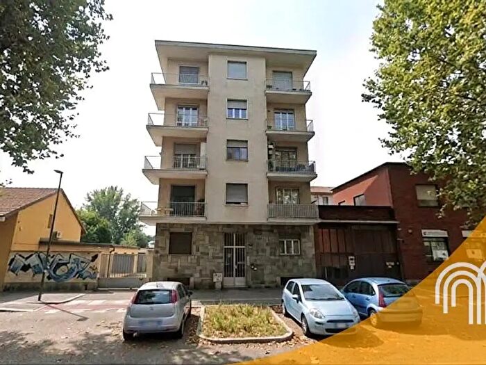 Appartamento trilocale in vendita in Corso Traiano, Torino