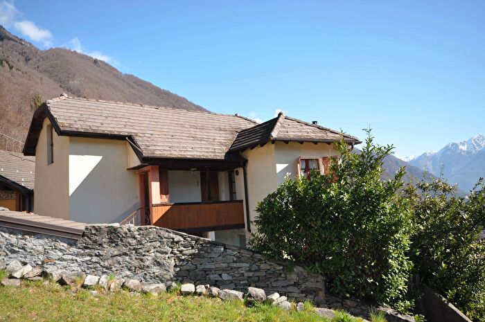 Casa trilocale in vendita in Località Vigino, Calasca Castiglione