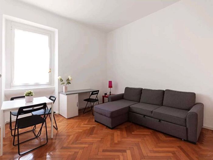 Appartamento bilocale in affitto in Via Correggio, De Angeli, Milano