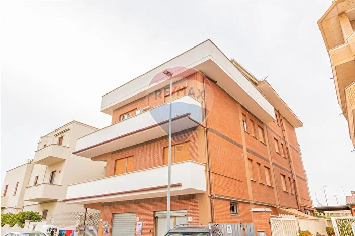 Appartamento quadrilocale in vendita in Via Valledoria, Fiumicino