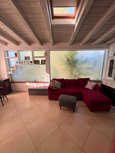 Casa trilocale in vendita in Sarzana