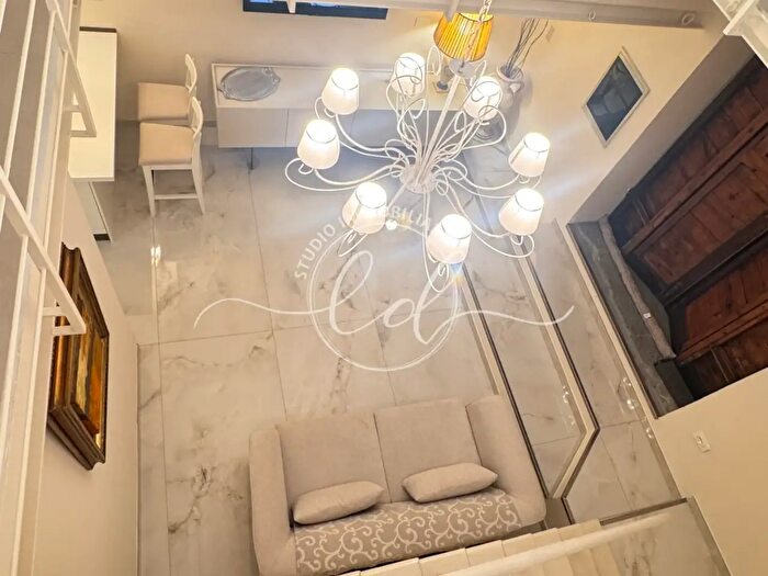 Appartamento monolocale in affitto in Pietrasanta