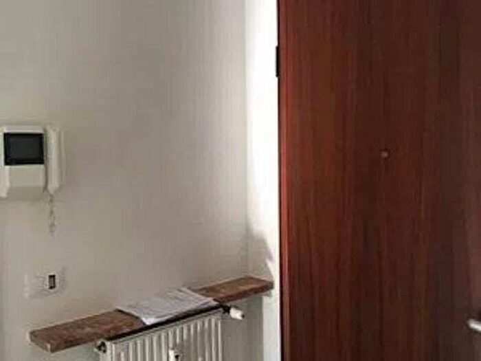 Appartamento trilocale in affitto in Piazza Medaglie DOro No Number, Volontari Planis, Udine