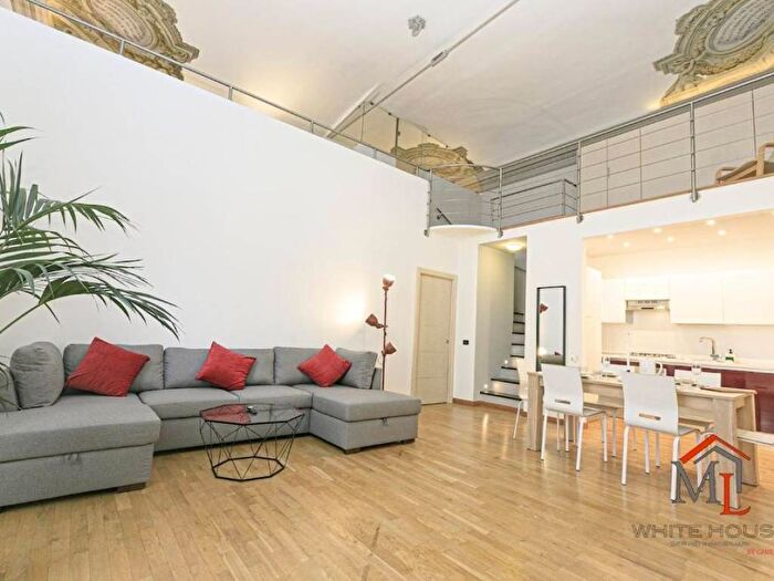 Appartamento trilocale in affitto in Via Alfredo d'Andrade, Sestri Ponente, Genova