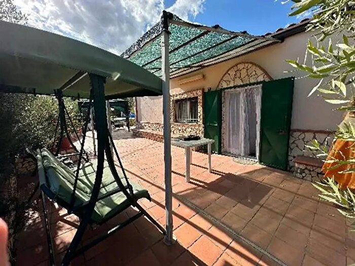 Casa bilocale in vendita in Contrada San Barbaro, Centuripe