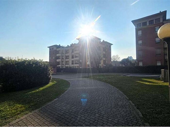 Appartamento monolocale in affitto in Via della Liberazione, Centro, Cambiago