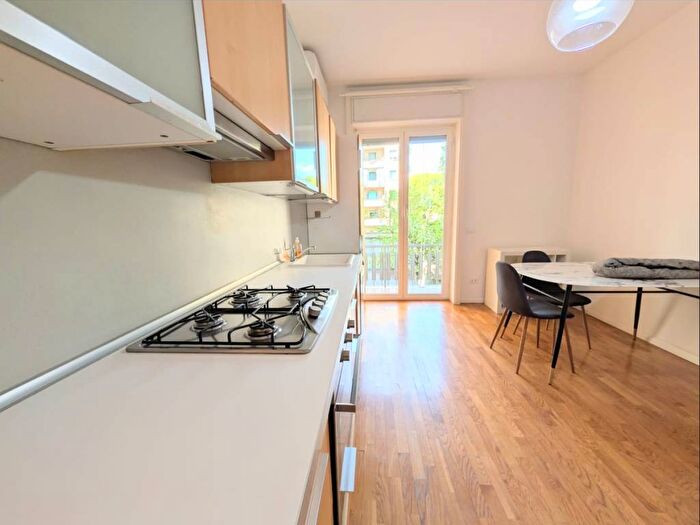 Appartamento bilocale in affitto in Via Lorenteggio, Lorenteggio, Milano