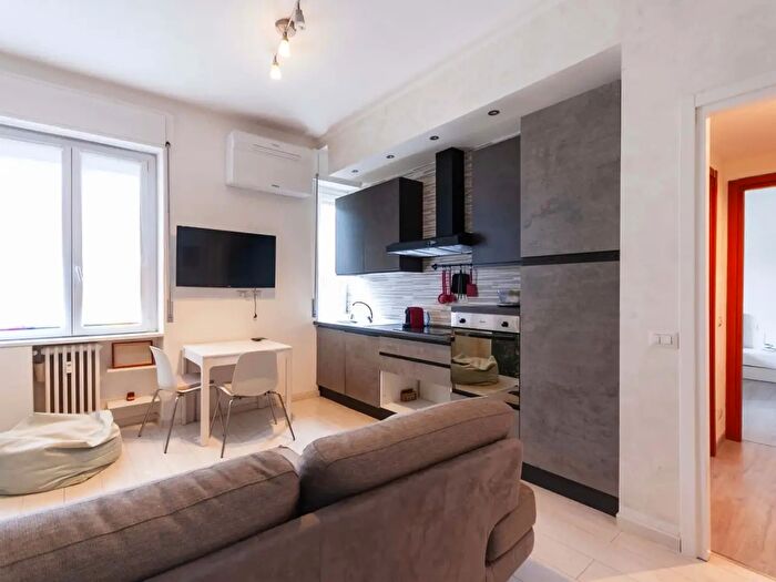 Appartamento monolocale in affitto in Via Marco dAgrate, Milano