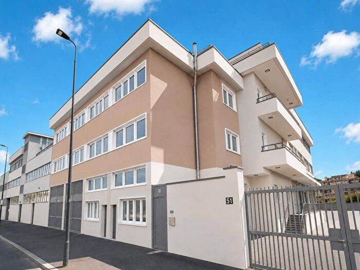 Appartamento bilocale in vendita in Via Don Bartolomeo Grazioli, Dergano, Milano