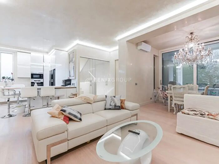 Casa quadrilocale in vendita in Luigi Settembrini, Villasanta