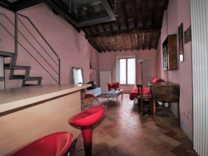 Appartamento bilocale in affitto in Via delle Vergini, Provenzano, Siena