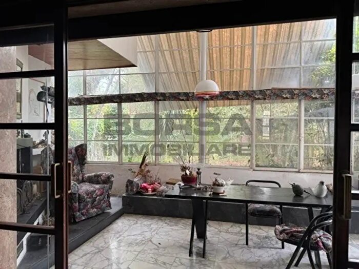 Casa con 8 locali in vendita in Via Bonaini a, Livorno