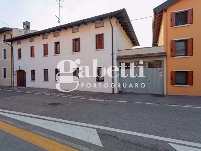Casa con 6 locali in vendita in Borgo San Gottardo, Portogruaro
