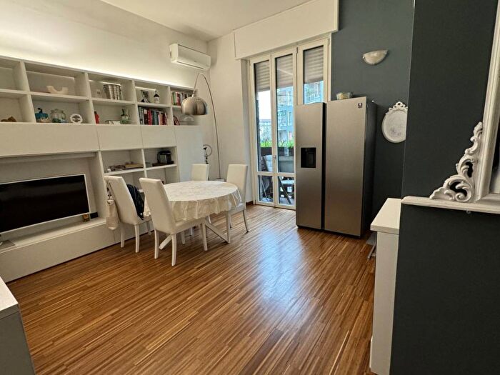 Appartamento bilocale in affitto in Via Andrea Verrocchio, Città Studi, Milano