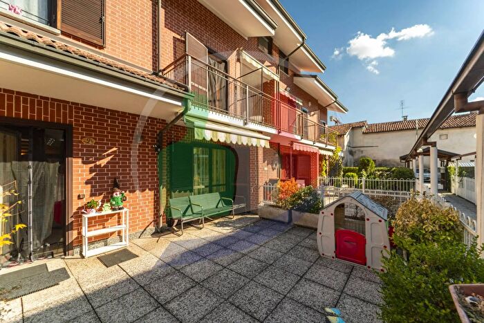 Casa con 5 locali in vendita in Via San Desiderio, Vinovo