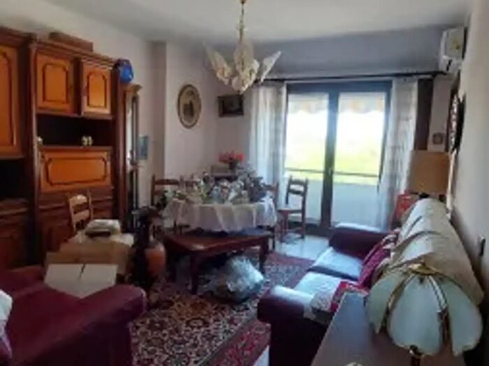 Appartamento con 6 locali in vendita in Fonte