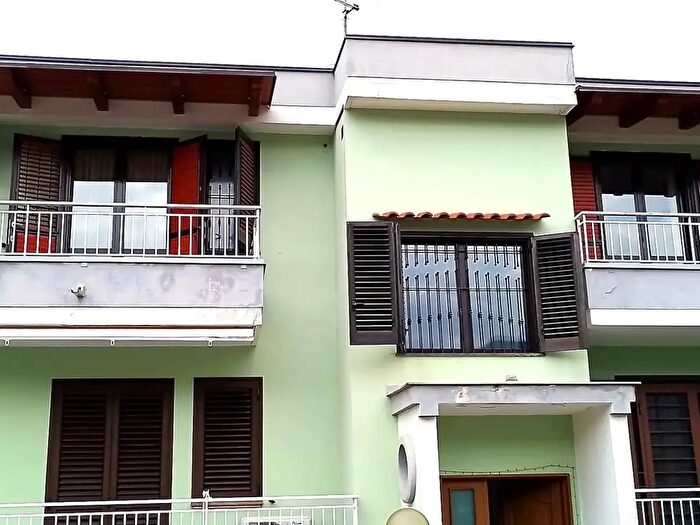 Casa con 5 locali in vendita in Via Palmiro Togliatti, Castel San Giorgio
