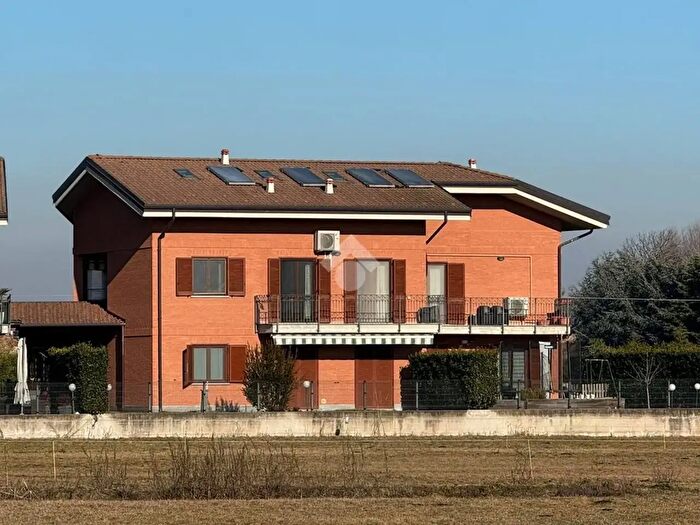 Appartamento con 5 locali in vendita in Via Pavese, Rivalta Di Torino