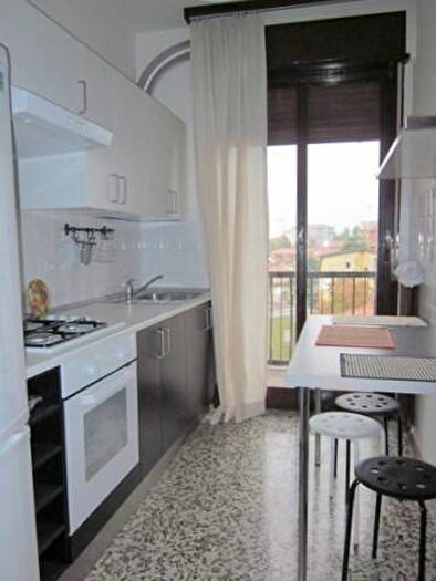 Appartamento quadrilocale in affitto in Sant'Agnese Università, Modena