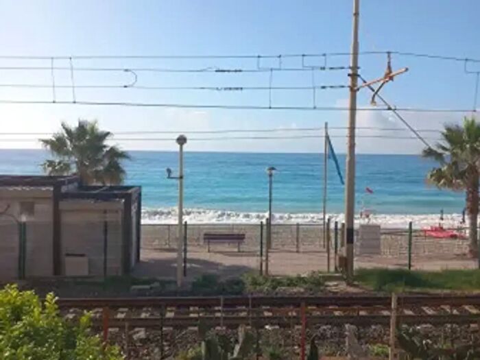 Appartamento bilocale in vendita in Via Aurelia, Pietra Ligure