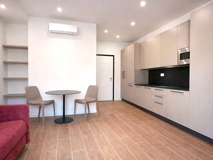 Appartamento monolocale in affitto in Via Giulio Crescenzi, Conca Fiorita, Bergamo