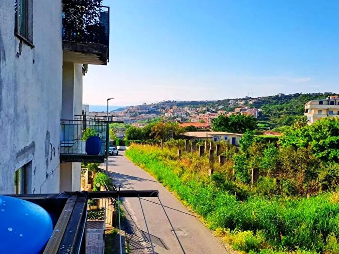 Appartamento trilocale in vendita in Via Piano Lettieri, Scalea