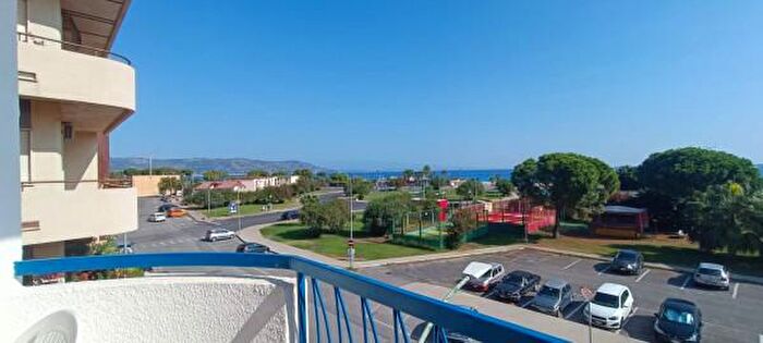 Appartamento trilocale in affitto in Via Aprile, Soverato