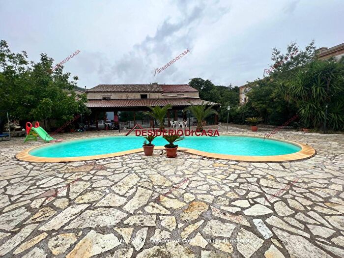 Casa con 6 locali in affitto in SP, Pioppo, Monreale