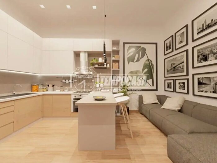 Appartamento trilocale in vendita in Via Pietro Pomponazzi, Milano