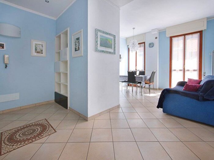 Appartamento trilocale in affitto in Via Goffredo Mameli, Centro, Alassio