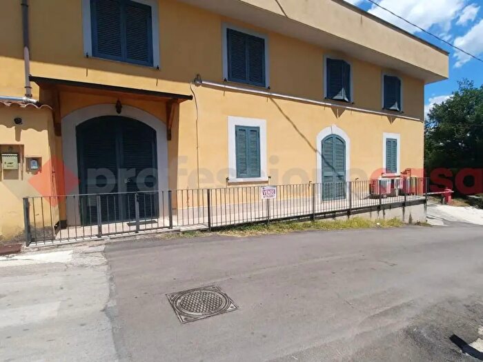 Appartamento quadrilocale in vendita in Contrada Colleberardi Snc, Veroli