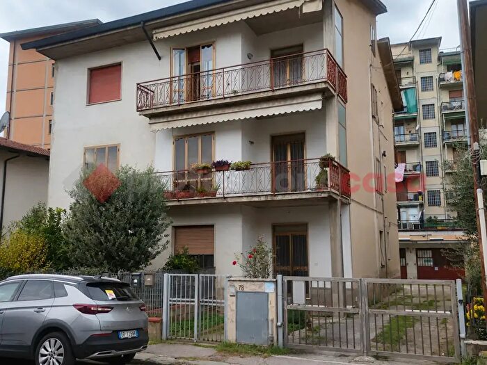 Appartamento con 5 locali in vendita in Via Fermi, Campi Bisenzio