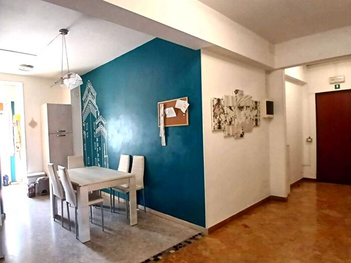Appartamento con 5 locali in affitto in PIAZZALE DELLA CASTELLINA, Stazione, Ferrara