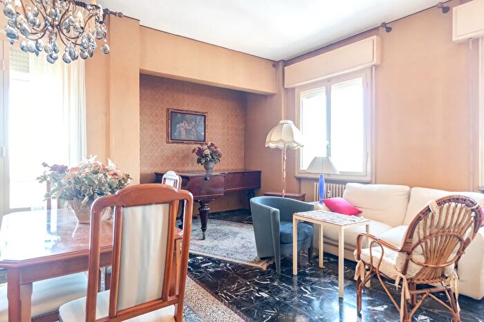 Appartamento con 5 locali in vendita in Lugo