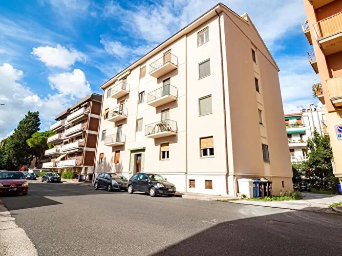 Appartamento quadrilocale in vendita in Pisa