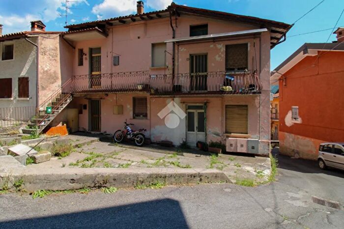 Appartamento trilocale in vendita in Via S Martino, Gardone Val Trompia