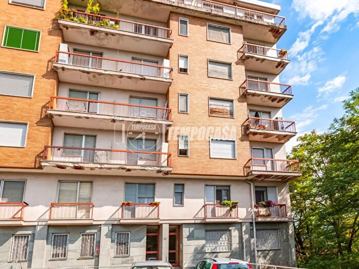 Appartamento trilocale in vendita in Via Foglizzo, Chivasso