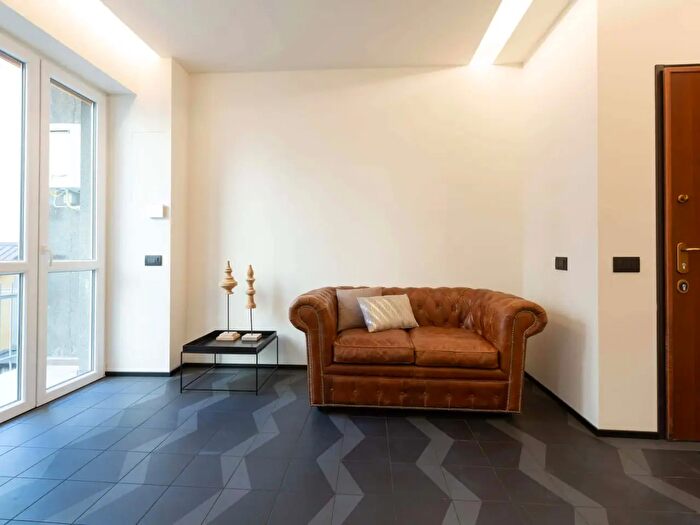 Appartamento monolocale in affitto in Via Arquà, Milano